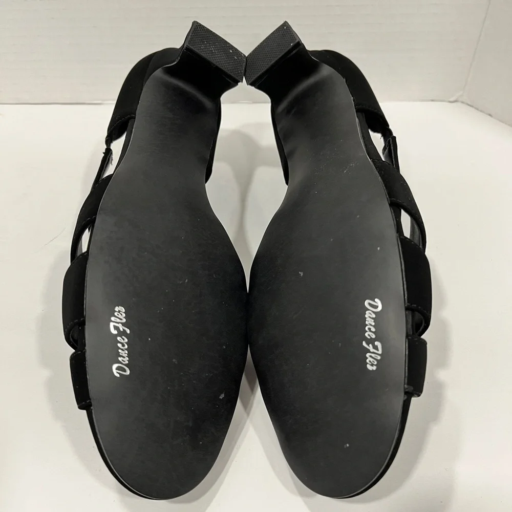 Easy Street Womens Essie Heeled‎ Sandals. Size 8.5. Color: Black
